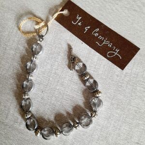 Glass Beads Silver Tone Bracelet sz: OS  NWT